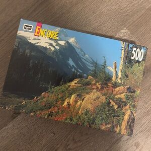 NWT Encore 500-Piece Mountain Puzzle